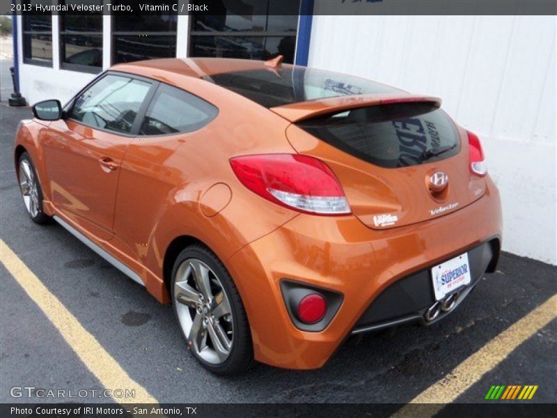 Vitamin C / Black 2013 Hyundai Veloster Turbo