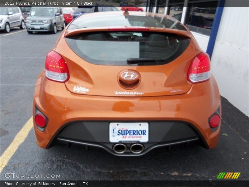 Vitamin C / Black 2013 Hyundai Veloster Turbo