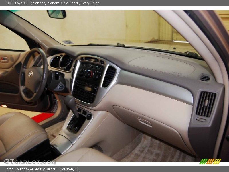 Sonora Gold Pearl / Ivory Beige 2007 Toyota Highlander