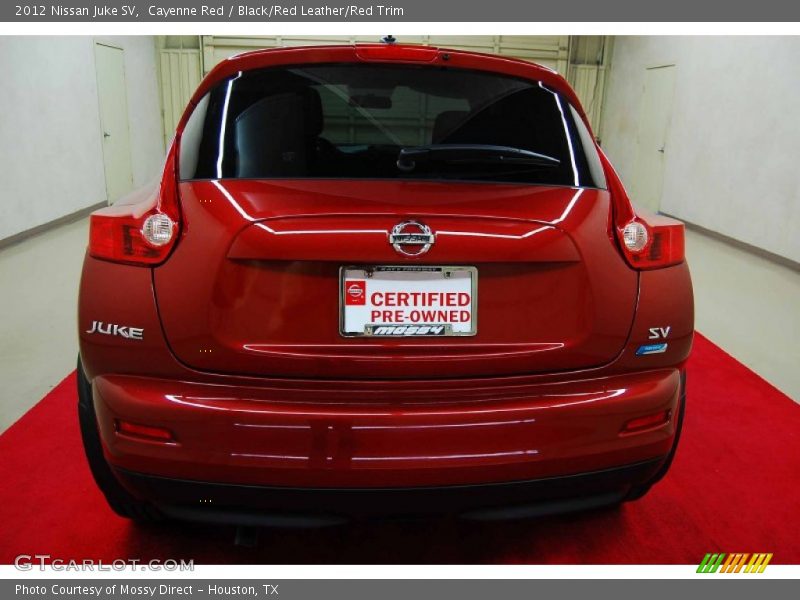 Cayenne Red / Black/Red Leather/Red Trim 2012 Nissan Juke SV