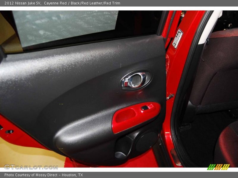 Cayenne Red / Black/Red Leather/Red Trim 2012 Nissan Juke SV