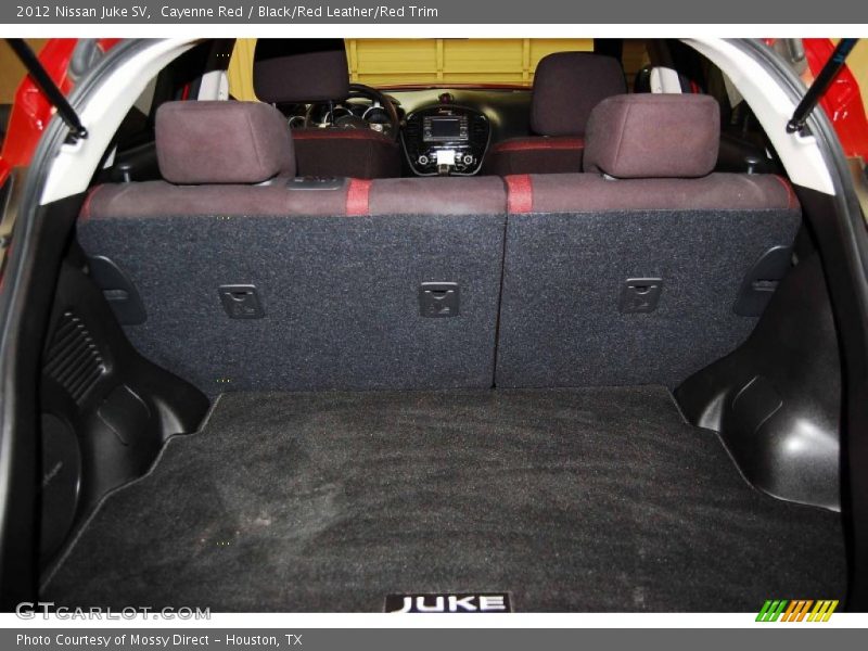 Cayenne Red / Black/Red Leather/Red Trim 2012 Nissan Juke SV