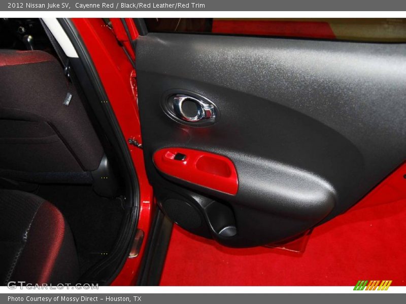 Cayenne Red / Black/Red Leather/Red Trim 2012 Nissan Juke SV