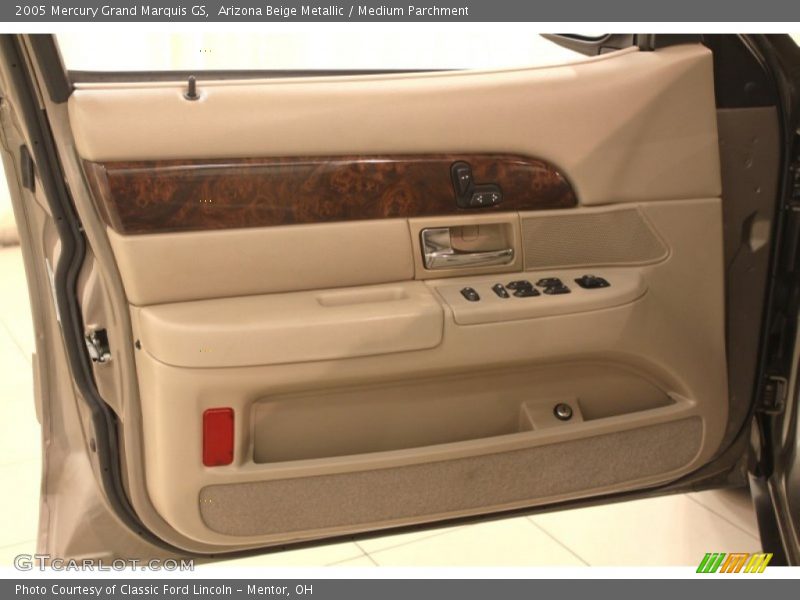 Arizona Beige Metallic / Medium Parchment 2005 Mercury Grand Marquis GS