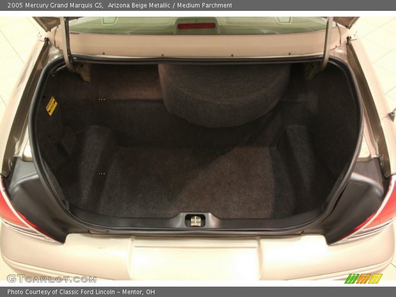 Arizona Beige Metallic / Medium Parchment 2005 Mercury Grand Marquis GS
