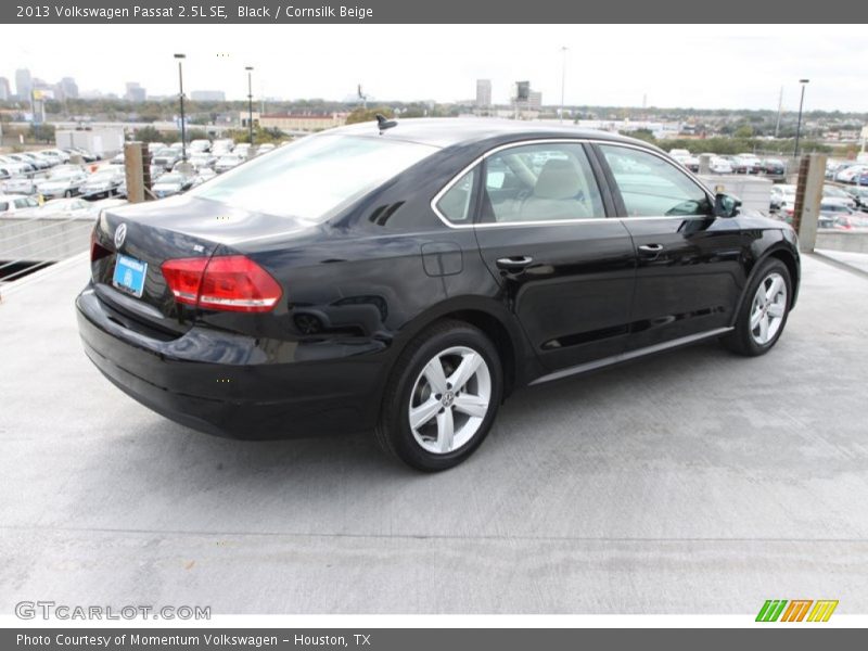 Black / Cornsilk Beige 2013 Volkswagen Passat 2.5L SE