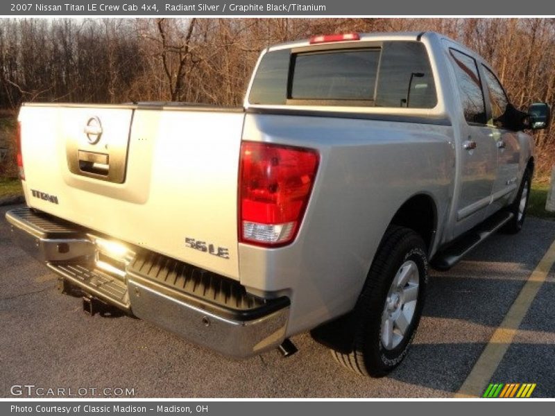 Radiant Silver / Graphite Black/Titanium 2007 Nissan Titan LE Crew Cab 4x4
