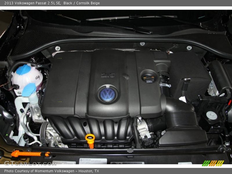 Black / Cornsilk Beige 2013 Volkswagen Passat 2.5L SE