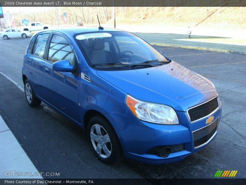 Blue Moon / Charcoal 2009 Chevrolet Aveo Aveo5 LT