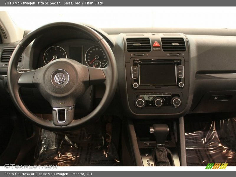 Salsa Red / Titan Black 2010 Volkswagen Jetta SE Sedan