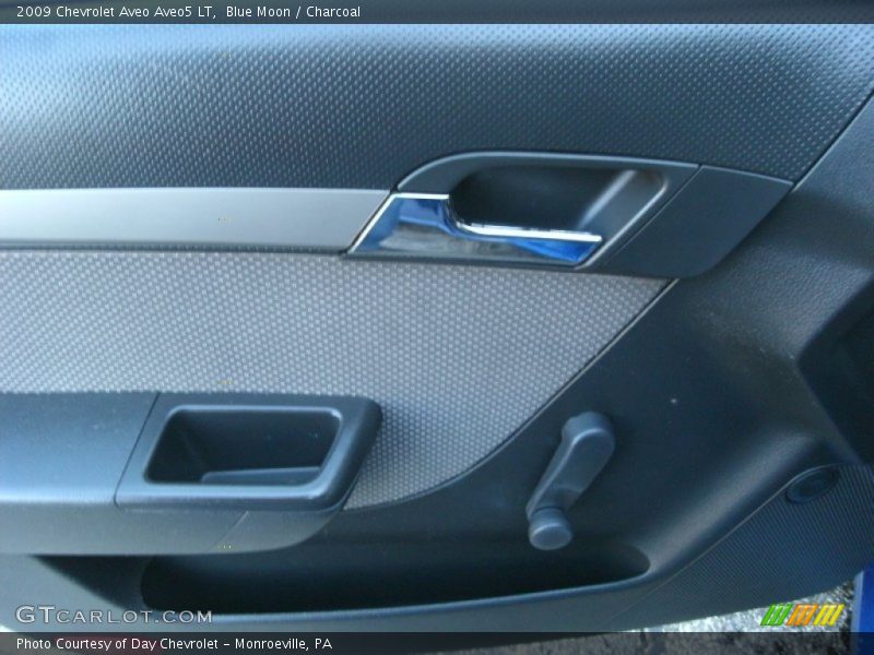 Blue Moon / Charcoal 2009 Chevrolet Aveo Aveo5 LT