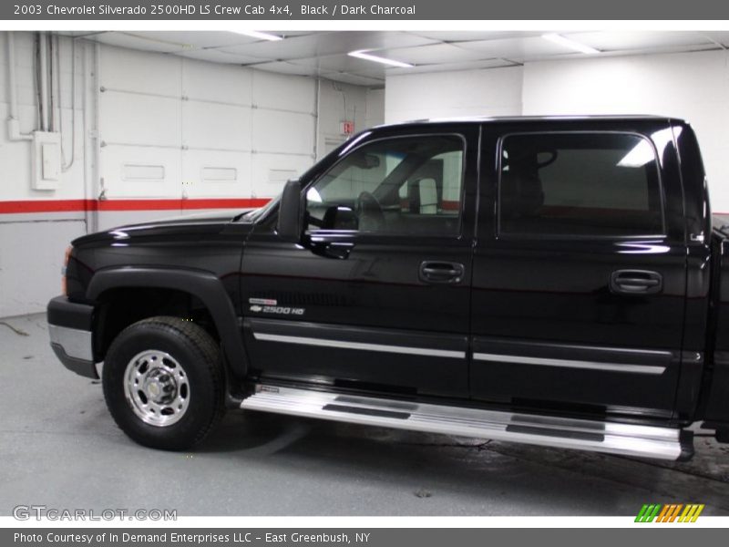 Black / Dark Charcoal 2003 Chevrolet Silverado 2500HD LS Crew Cab 4x4