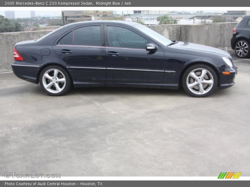 Midnight Blue / Ash 2005 Mercedes-Benz C 230 Kompressor Sedan