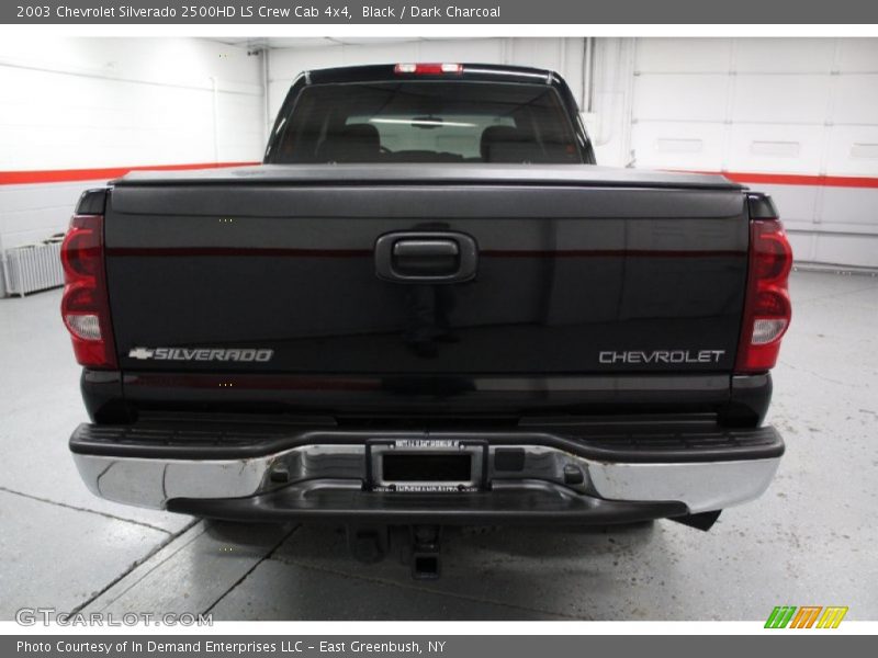Black / Dark Charcoal 2003 Chevrolet Silverado 2500HD LS Crew Cab 4x4