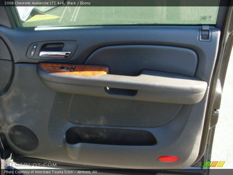 Black / Ebony 2008 Chevrolet Avalanche LTZ 4x4