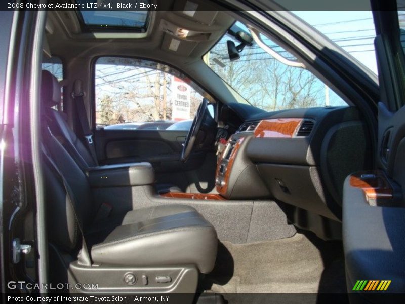 Black / Ebony 2008 Chevrolet Avalanche LTZ 4x4