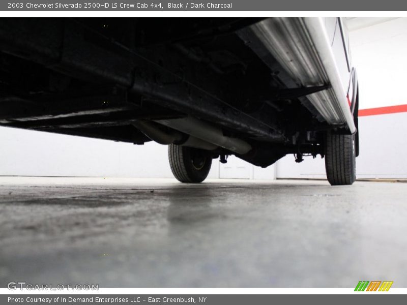 Black / Dark Charcoal 2003 Chevrolet Silverado 2500HD LS Crew Cab 4x4