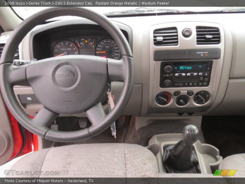 Dashboard of 2008 i-Series Truck i-290 S Extended Cab