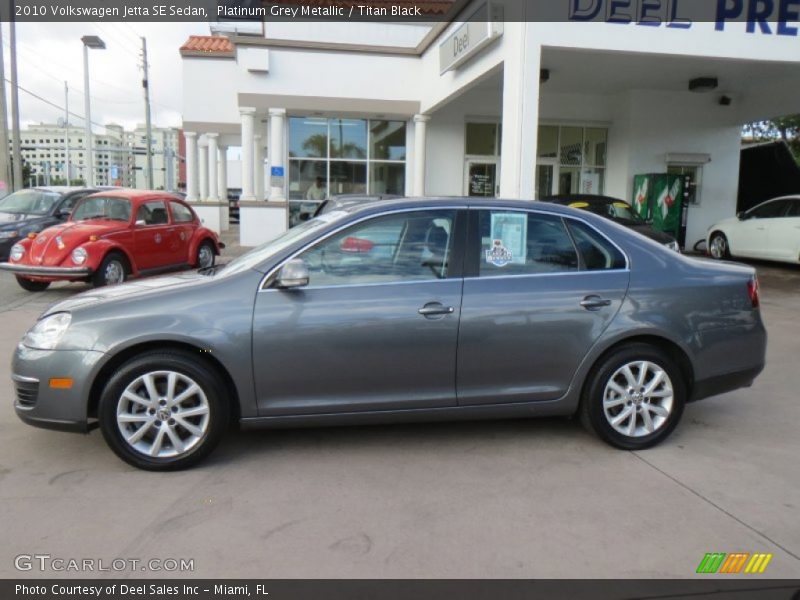 Platinum Grey Metallic / Titan Black 2010 Volkswagen Jetta SE Sedan