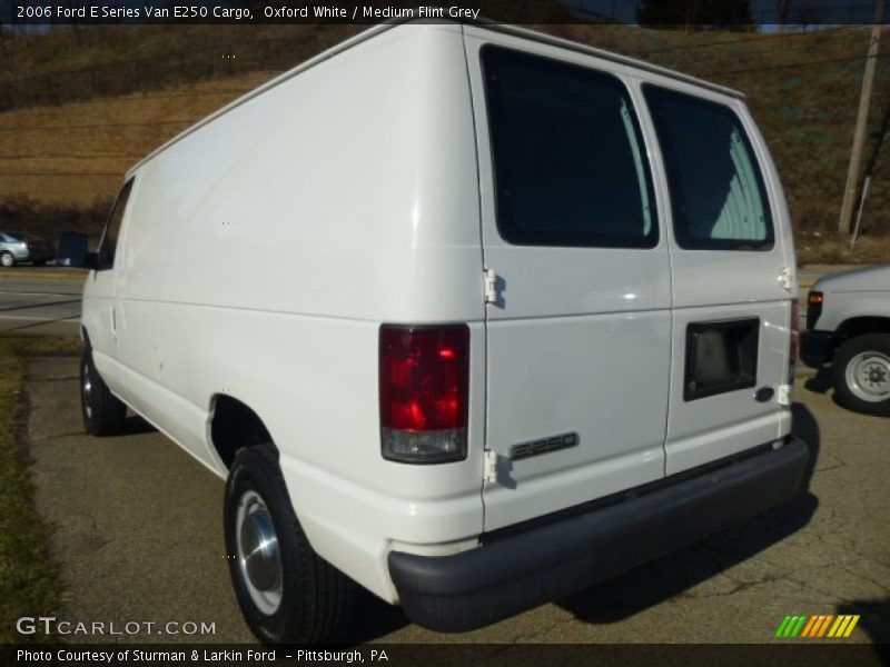 Oxford White / Medium Flint Grey 2006 Ford E Series Van E250 Cargo