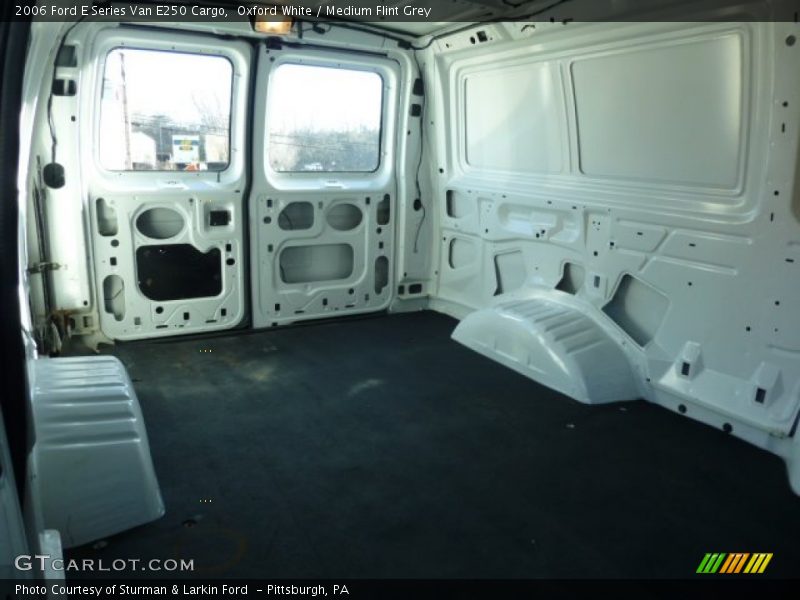 Oxford White / Medium Flint Grey 2006 Ford E Series Van E250 Cargo