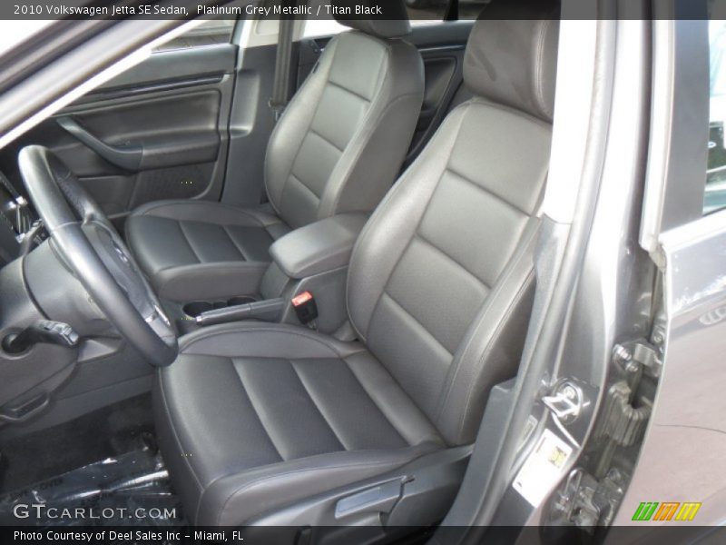 Platinum Grey Metallic / Titan Black 2010 Volkswagen Jetta SE Sedan