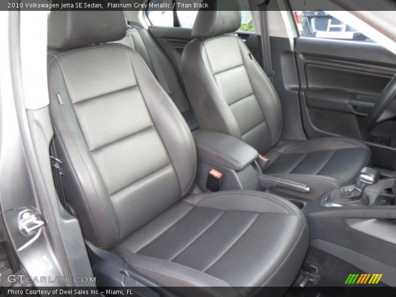 Platinum Grey Metallic / Titan Black 2010 Volkswagen Jetta SE Sedan