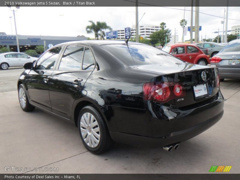 Black / Titan Black 2010 Volkswagen Jetta S Sedan