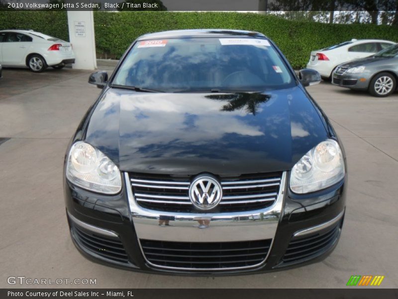 Black / Titan Black 2010 Volkswagen Jetta S Sedan