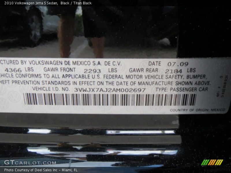 Black / Titan Black 2010 Volkswagen Jetta S Sedan