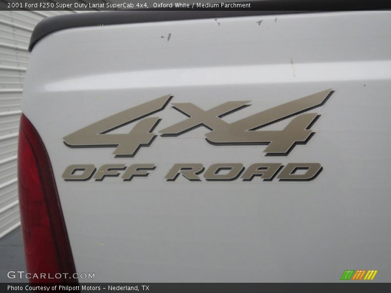 Oxford White / Medium Parchment 2001 Ford F250 Super Duty Lariat SuperCab 4x4