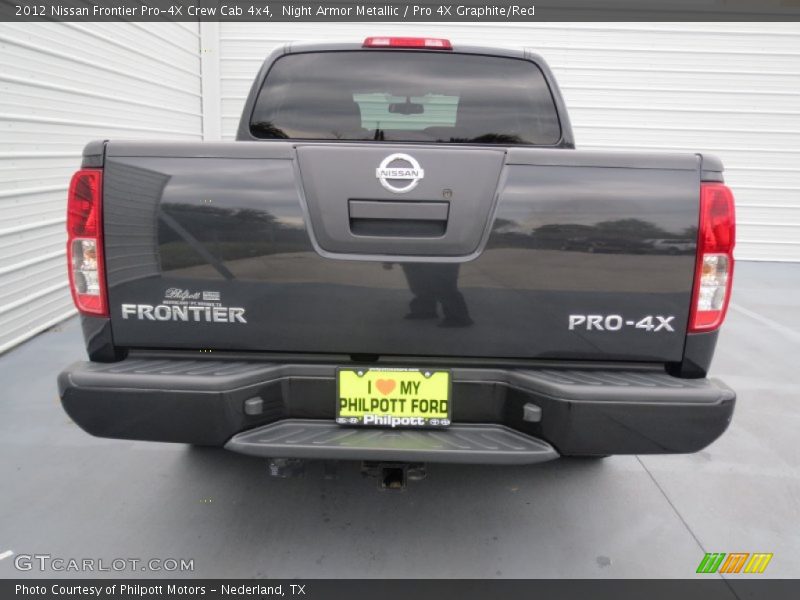 Night Armor Metallic / Pro 4X Graphite/Red 2012 Nissan Frontier Pro-4X Crew Cab 4x4