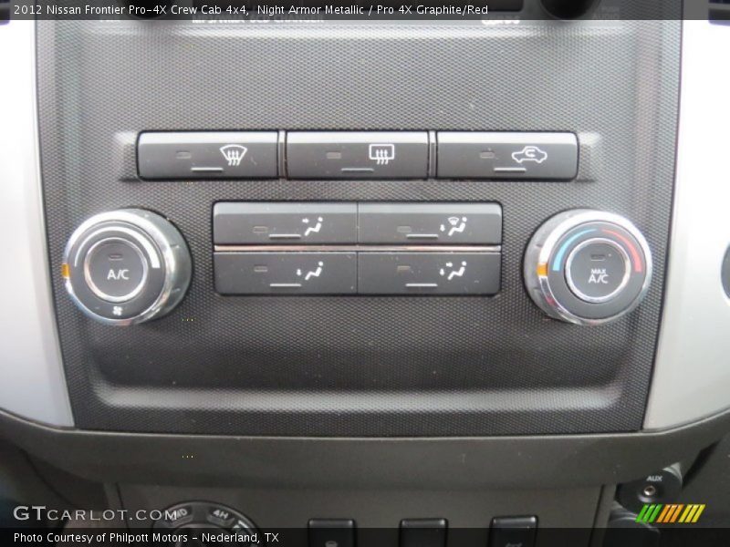 Night Armor Metallic / Pro 4X Graphite/Red 2012 Nissan Frontier Pro-4X Crew Cab 4x4