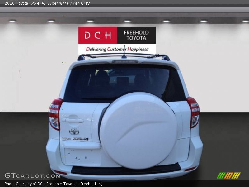 Super White / Ash Gray 2010 Toyota RAV4 I4