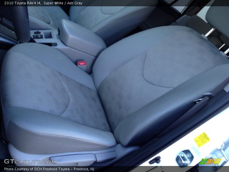 Super White / Ash Gray 2010 Toyota RAV4 I4