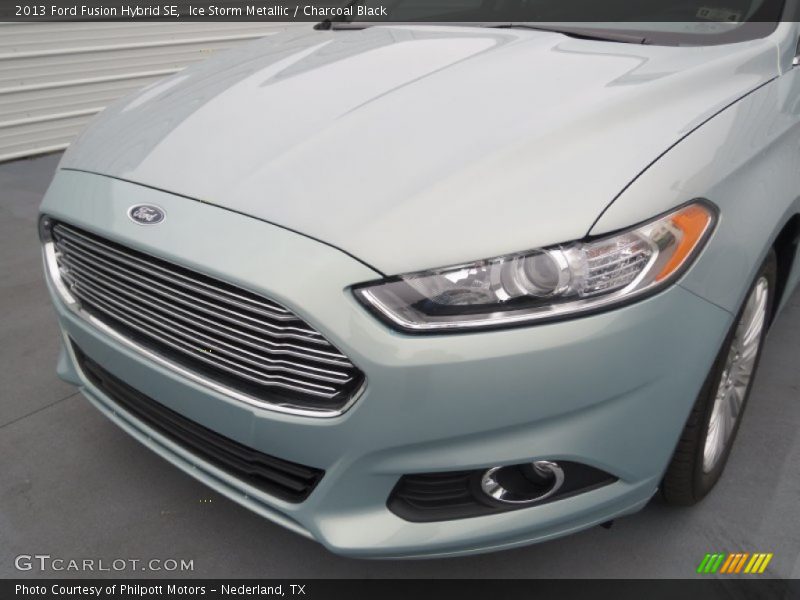 Ice Storm Metallic / Charcoal Black 2013 Ford Fusion Hybrid SE