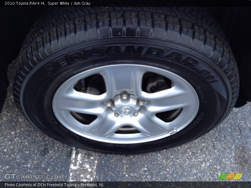 Super White / Ash Gray 2010 Toyota RAV4 I4