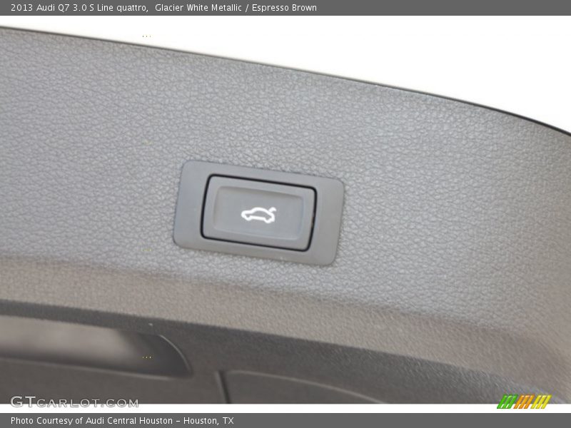Glacier White Metallic / Espresso Brown 2013 Audi Q7 3.0 S Line quattro