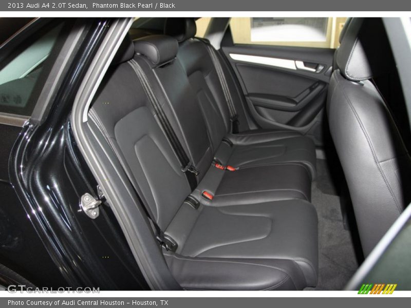 Phantom Black Pearl / Black 2013 Audi A4 2.0T Sedan