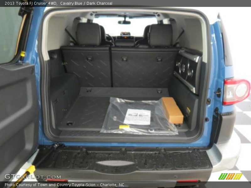  2013 FJ Cruiser 4WD Trunk