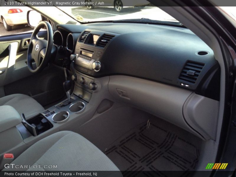Magnetic Gray Metallic / Ash 2010 Toyota Highlander V6