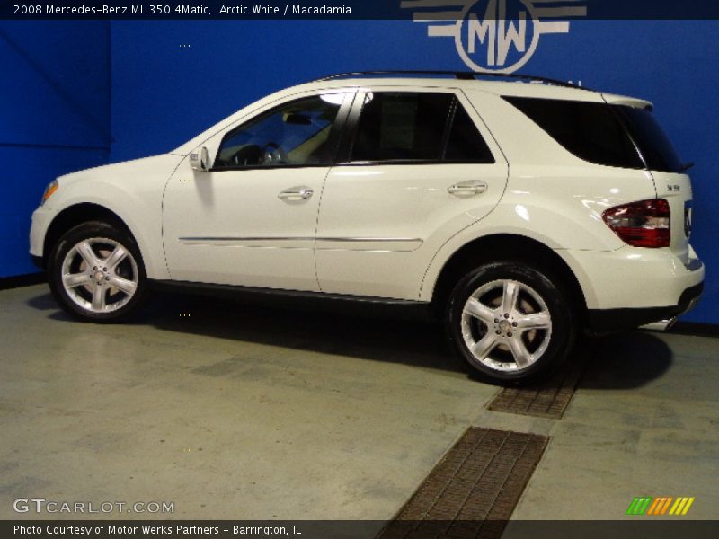Arctic White / Macadamia 2008 Mercedes-Benz ML 350 4Matic