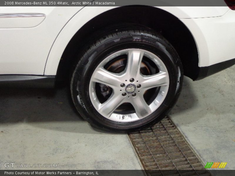 Arctic White / Macadamia 2008 Mercedes-Benz ML 350 4Matic