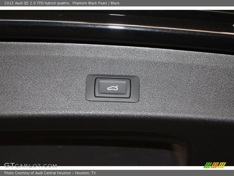 Phantom Black Pearl / Black 2013 Audi Q5 2.0 TFSI hybrid quattro