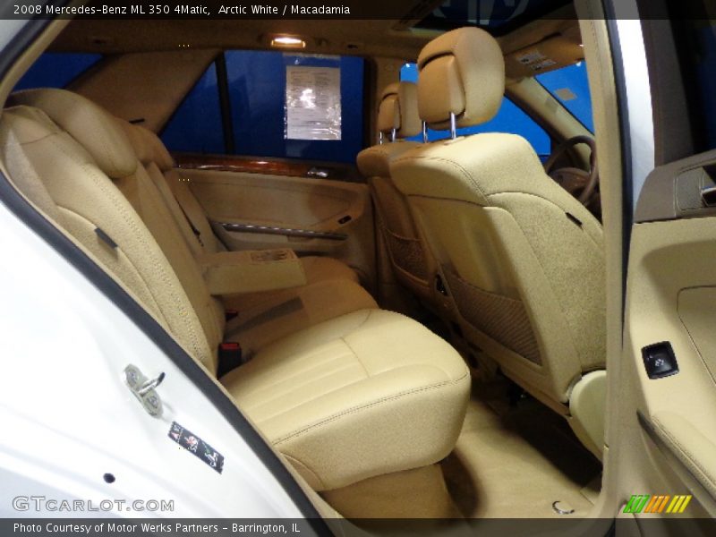 Arctic White / Macadamia 2008 Mercedes-Benz ML 350 4Matic