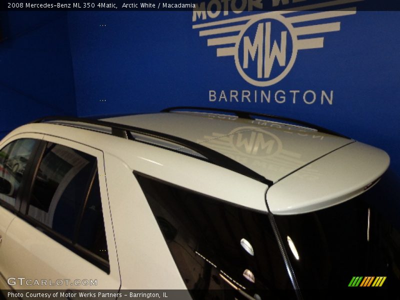 Arctic White / Macadamia 2008 Mercedes-Benz ML 350 4Matic