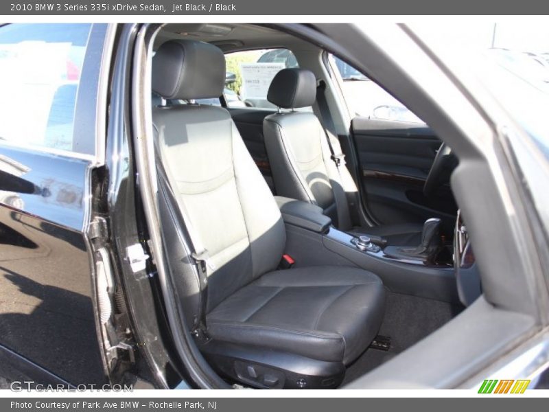 Jet Black / Black 2010 BMW 3 Series 335i xDrive Sedan
