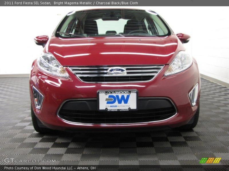 Bright Magenta Metallic / Charcoal Black/Blue Cloth 2011 Ford Fiesta SEL Sedan