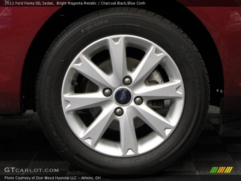 Bright Magenta Metallic / Charcoal Black/Blue Cloth 2011 Ford Fiesta SEL Sedan