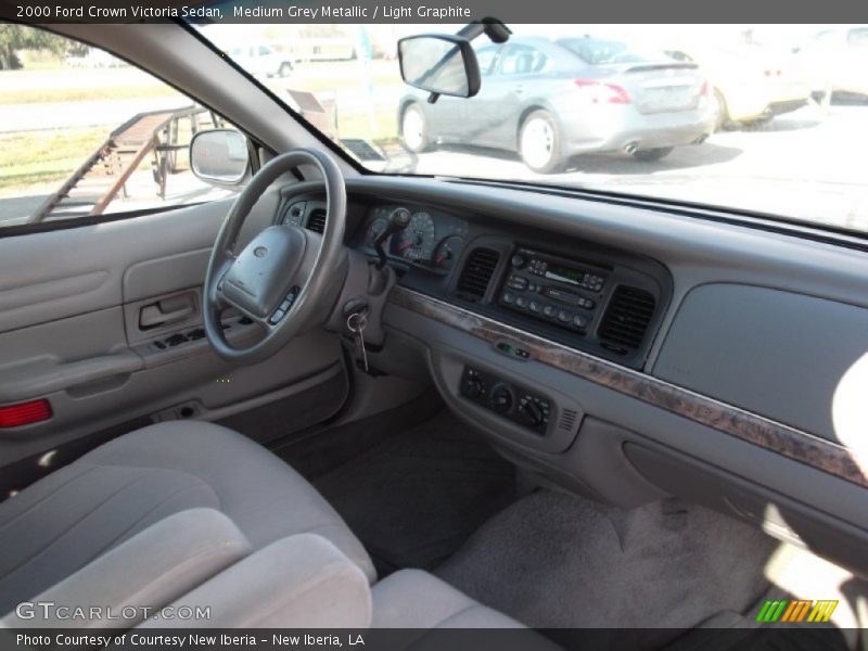 Medium Grey Metallic / Light Graphite 2000 Ford Crown Victoria Sedan